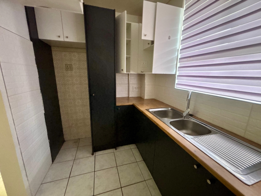 2 Bedroom Property for Sale in Townsend Estate Western Cape